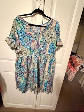 SHEIN Blue Paisley Short Sleeve Babydoll Tunic